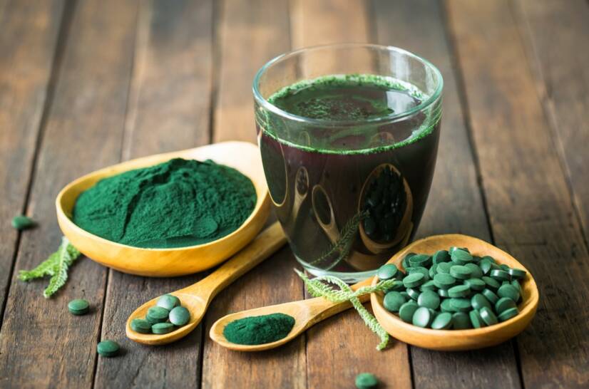 Espirulina y chlorella: ¿cuáles son sus efectos? ¿Cómo tomarlas?