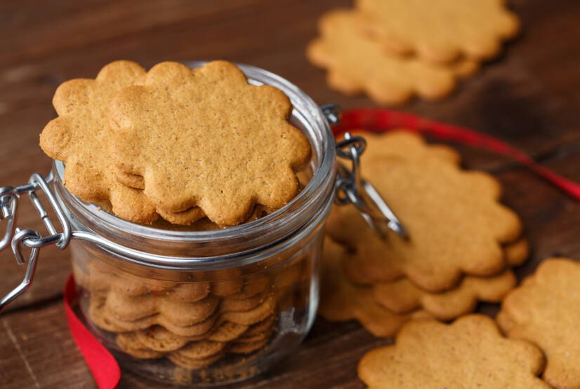 Receta navideña de pan de especias con harina de almendras apta para celíacos? Hornea con nosotros repostería navideña saludable